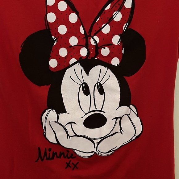 Disney Minnie Mouse Tee T-Shirt Women's Large Red Graphic EUC Short Sleeve Crew - Picture 2 of 6